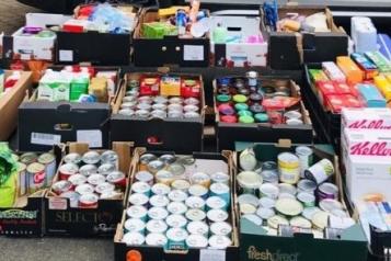 Community Food boxes